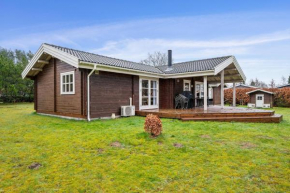 Well-Maintained Holiday Home In Cozy Surroundings Close To Ebeltoft, Ebeltoft